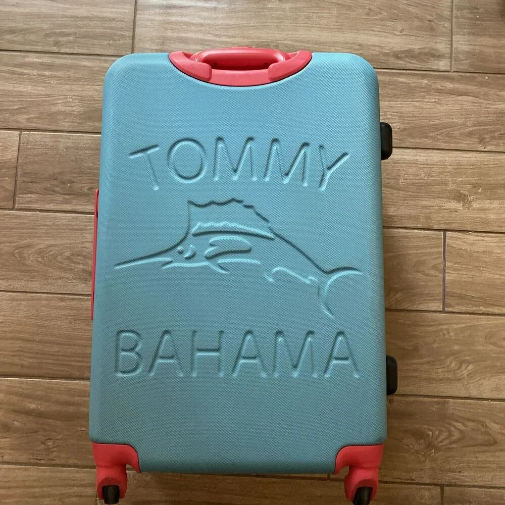 Tommy Bahama crack shell